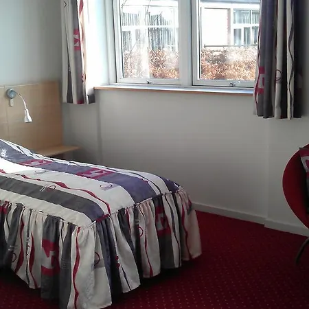 Hotel Golf 3*