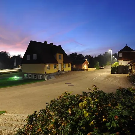 Golf Hotel 3*